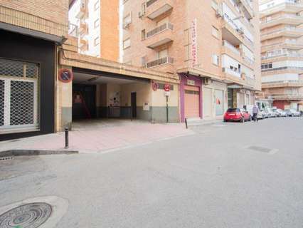 Plaza de parking en venta en Granada