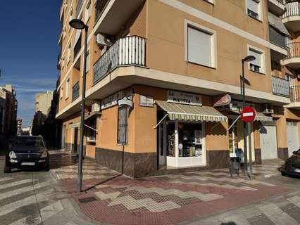 Local comercial en alquiler en Algemesí