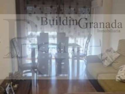 Piso en alquiler en Granada zona Avda de América