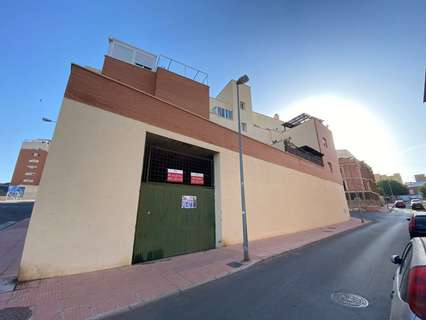 Local comercial en venta en Almería