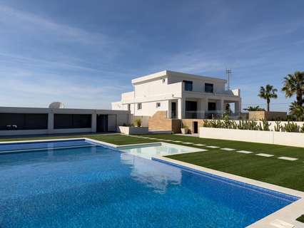 Chalet en venta en Los Montesinos