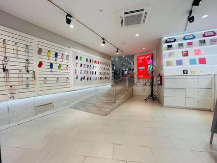 Local comercial en alquiler en Torrelavega