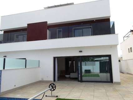 Casa en venta en Pilar de la Horadada