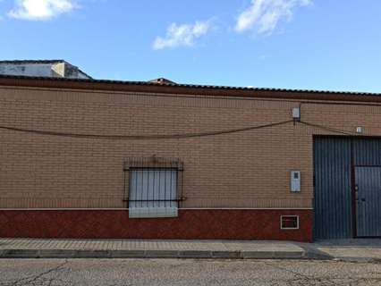Casa en venta en La Puebla de Almoradiel, rebajada