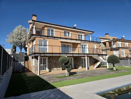 Casa en venta en Layos