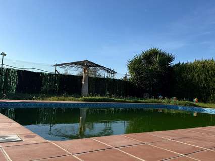 Chalet en venta en Carmona