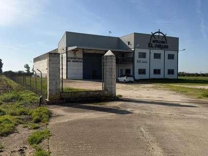 Nave industrial en venta en Sevilla