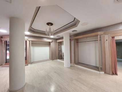 Local comercial en alquiler en Almería