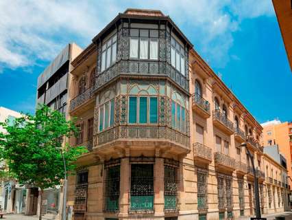 Local comercial en alquiler en Almería