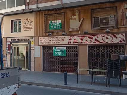 Local comercial en venta en Almería