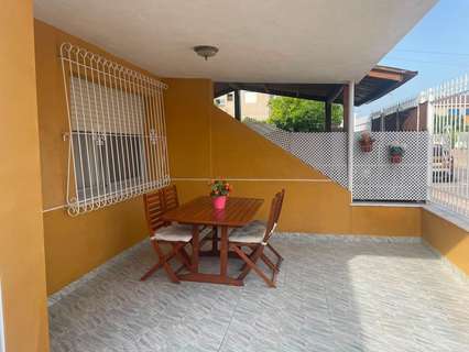Chalet en alquiler en Los Alcázares