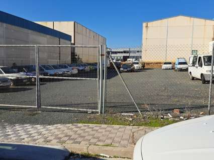 Parcela urbana en venta en Salteras