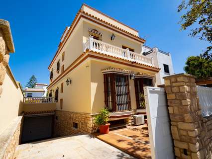 Chalet en venta en Chipiona