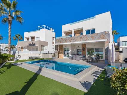 Villa en venta en Torrevieja zona Torrevieja rebajada