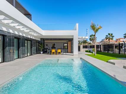 Villa en venta en Algorfa zona La Finca Golf