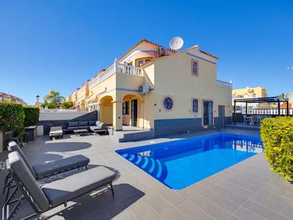 Villa en venta en Orihuela zona Villamartín