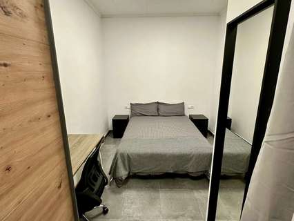 Piso en alquiler en L'Hospitalet de Llobregat rebajado