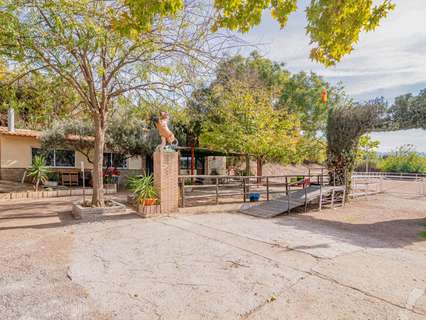 Cortijo en venta en La Zubia rebajado