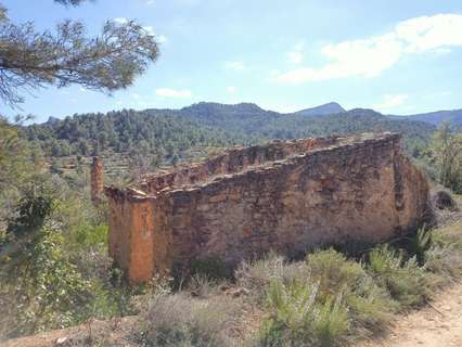 Casa rústica en venta en Cretas
