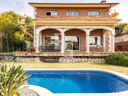 Villa en venta en Sant Vicenç de Montalt