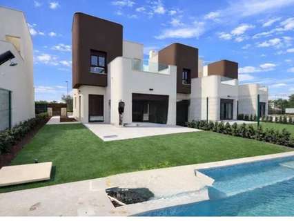 Villa en venta en Pilar de la Horadada