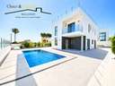 Villa en venta en Torrevieja