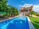 Villa en venta en Calafell rebajada