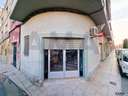 Local comercial en alquiler en Alzira zona Casc Urbà - Alquenència - Venècia