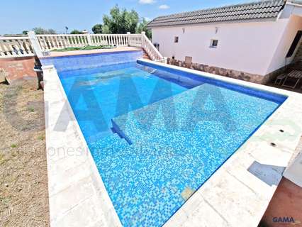 Villa en venta en Alzira