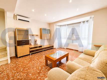 Villa en venta en Alzira