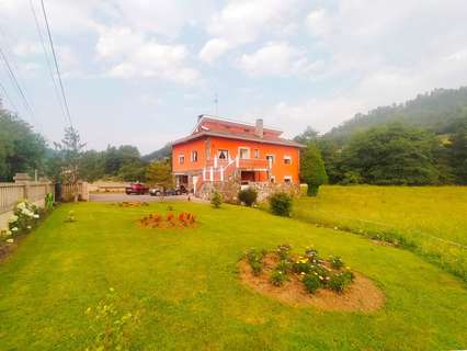 Villa en venta en Pravia, rebajada