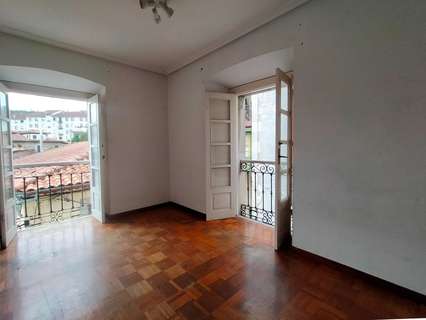 Piso en venta en Pravia