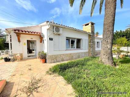 Villa en venta en Dénia Playa de Las Marinas