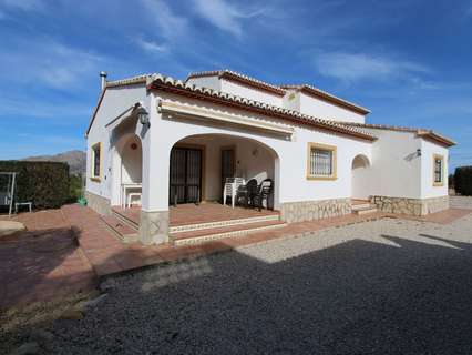 Villa en venta en Benidoleig