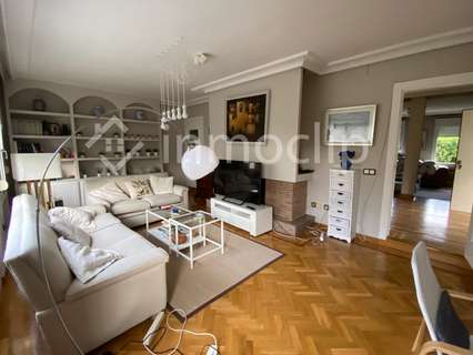 Villa en venta en Santa Marta de Tormes zona Valdelagua