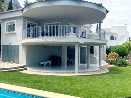 Villa en alquiler en Dénia