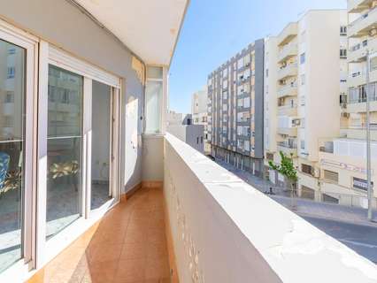 Piso en venta en Almería