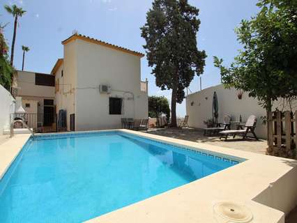 Chalet en venta en Benalmádena