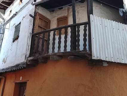 Villa en venta en Madrigal de la Vera