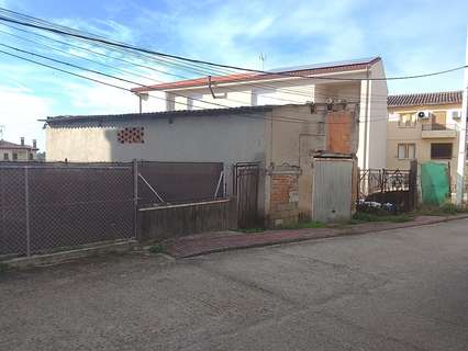 Parcela urbana en venta en Madrigal de la Vera