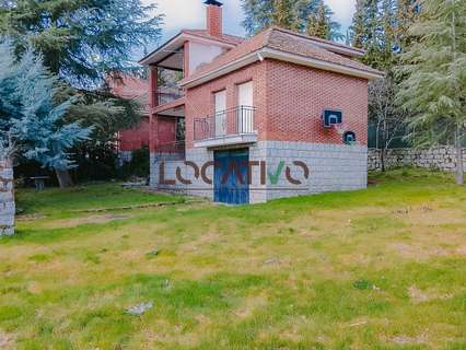 Villa en venta en El Hoyo de Pinares