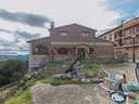 Local comercial en venta en El Hoyo de Pinares