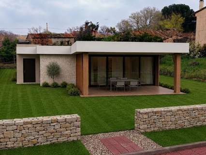 Parcela urbana en venta en Candeleda