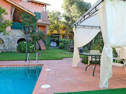 Villa en venta en Candeleda