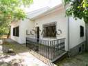 Villa en venta en Robledo de Chavela