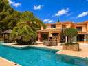 Villa en venta en Altea