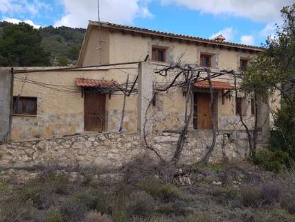 Casa rústica en venta en Relleu