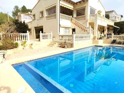 Villa en venta en Orba, rebajada