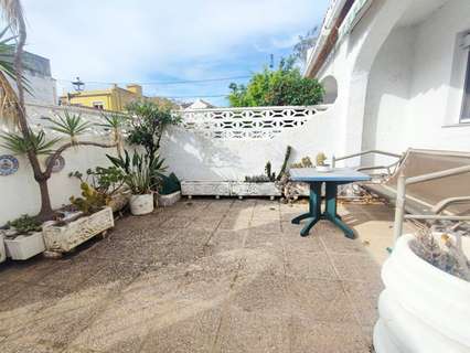 Villa en venta en Benidoleig