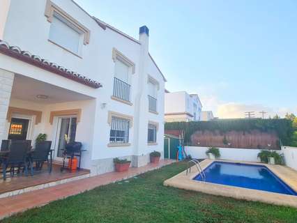 Villa en venta en Beniarbeig